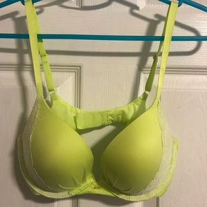 VS Fabulous Plunge Bra